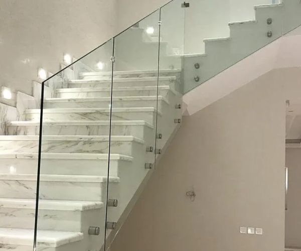 رخام درج كريمي