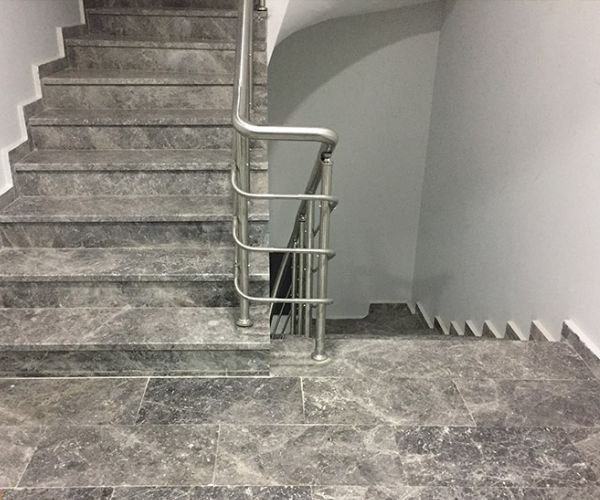 رخام الدرج التركي