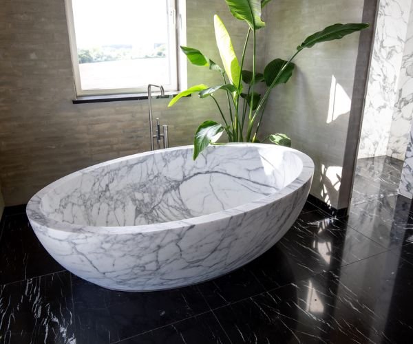 رخام ابيض ورمادي