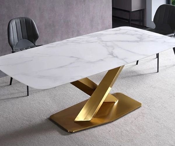 طاولات رخام ذهبي